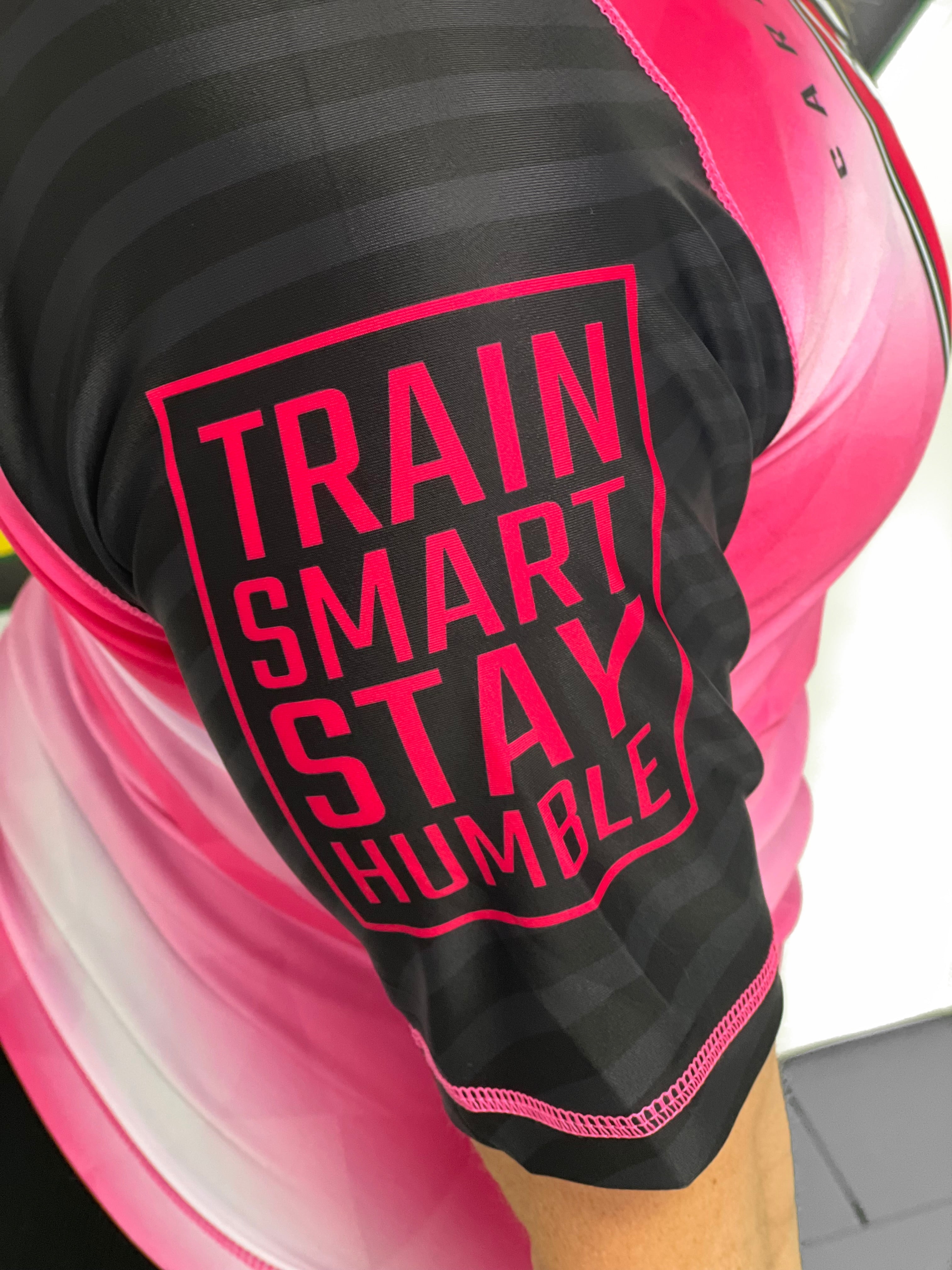 Ladies Pink Diamond Rash Guard - CMJJ Gear